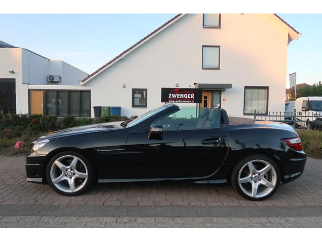 Mercedes-Benz SLK 2