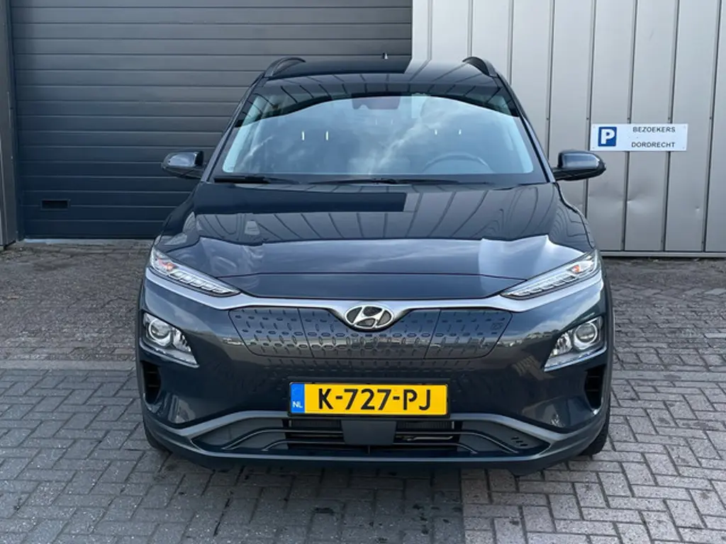 Hyundai Kona 3