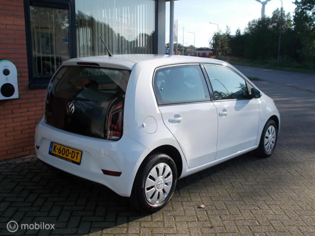 Volkswagen up! 2