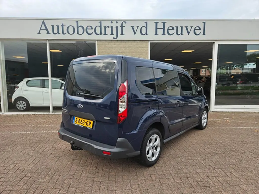 Ford Tourneo Connect 2