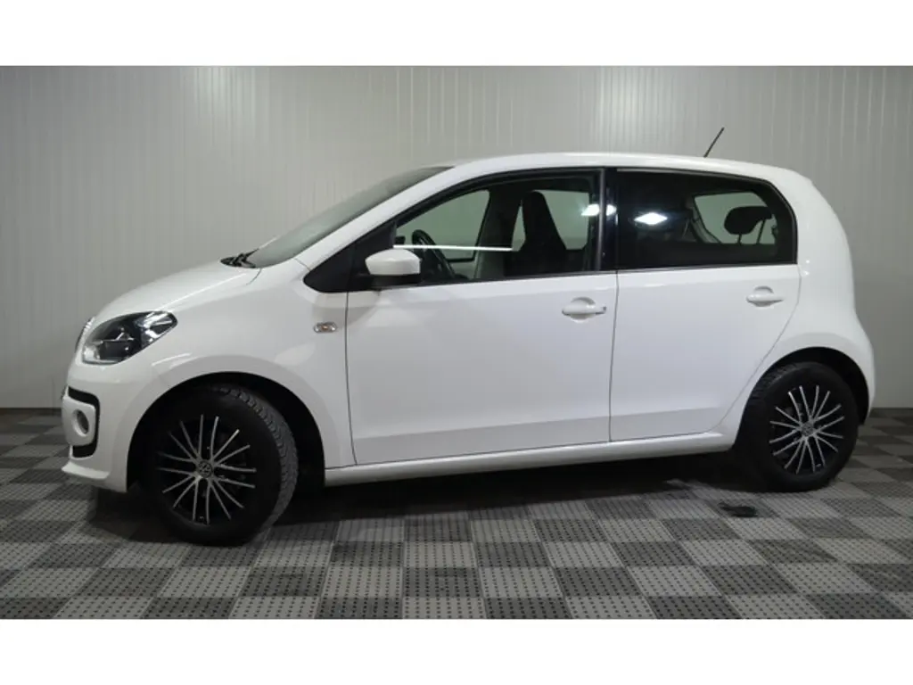 Volkswagen up! 3