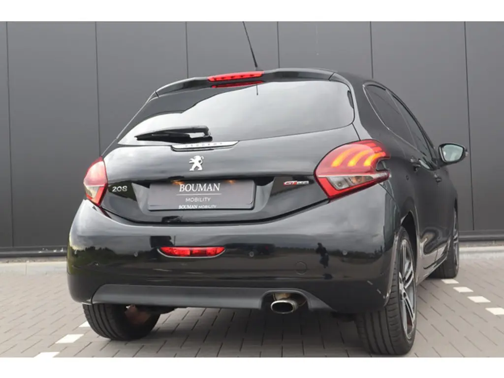 Peugeot 208 2