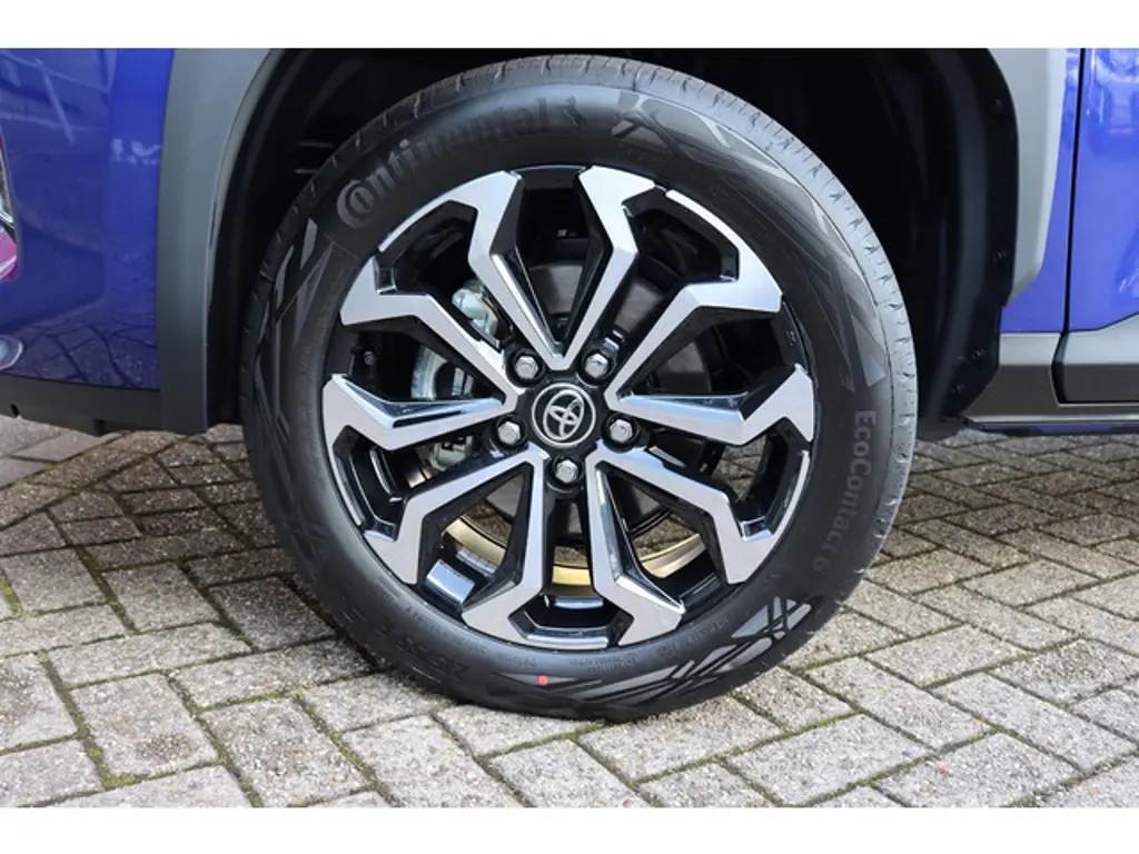 Toyota Yaris Cross 3