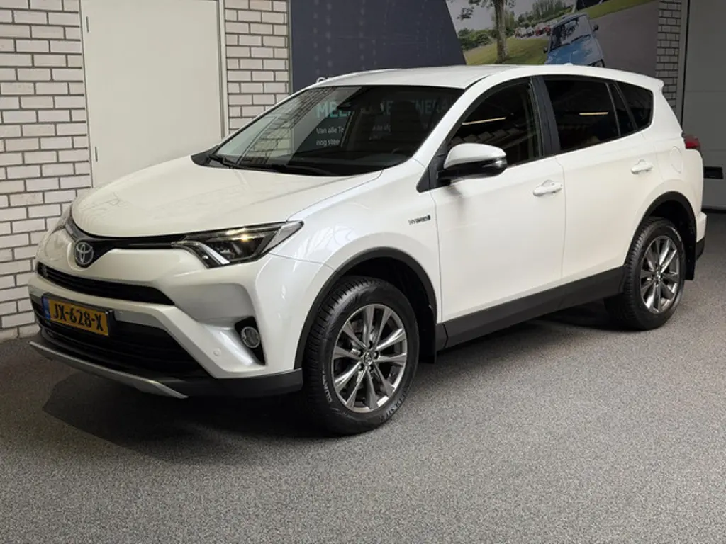Toyota RAV4 2