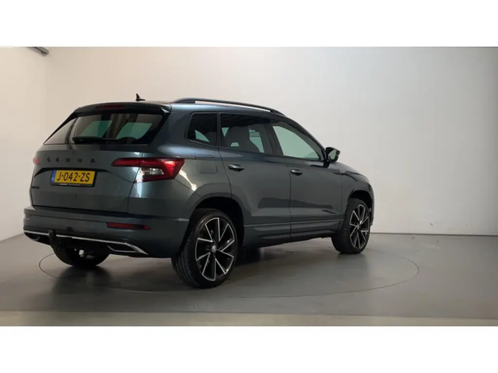Škoda Karoq 3