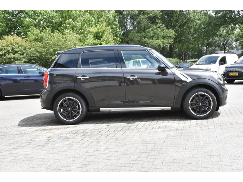 MINI Countryman 2