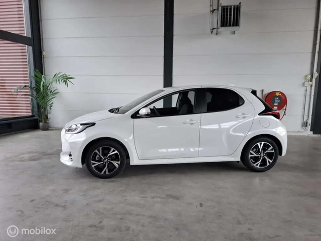 Toyota Yaris 2