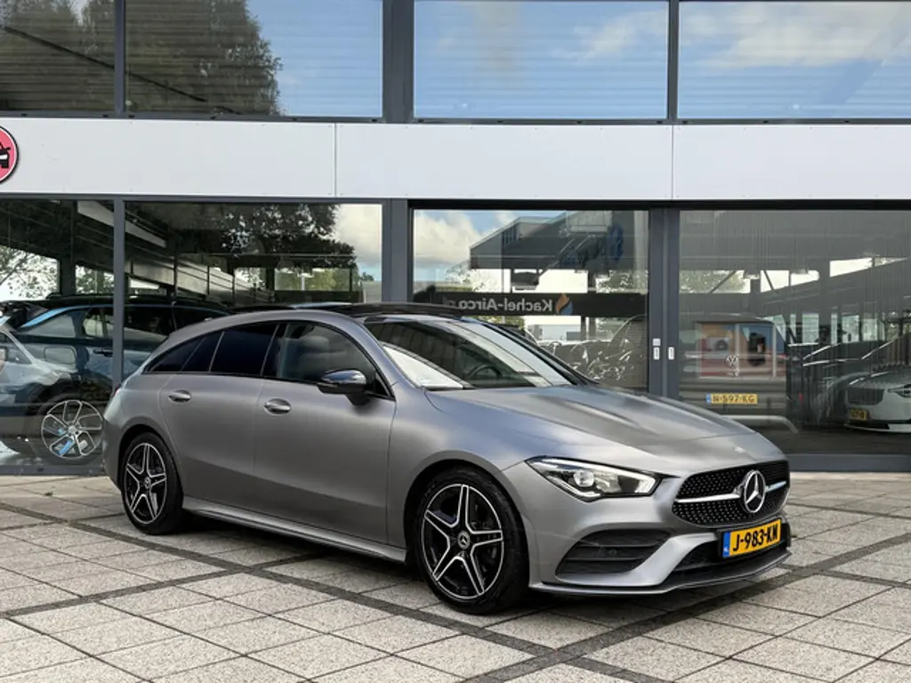 Mercedes-Benz CLA 2