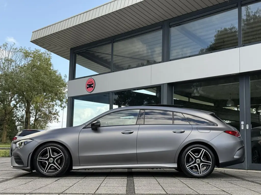 Mercedes-Benz CLA 3