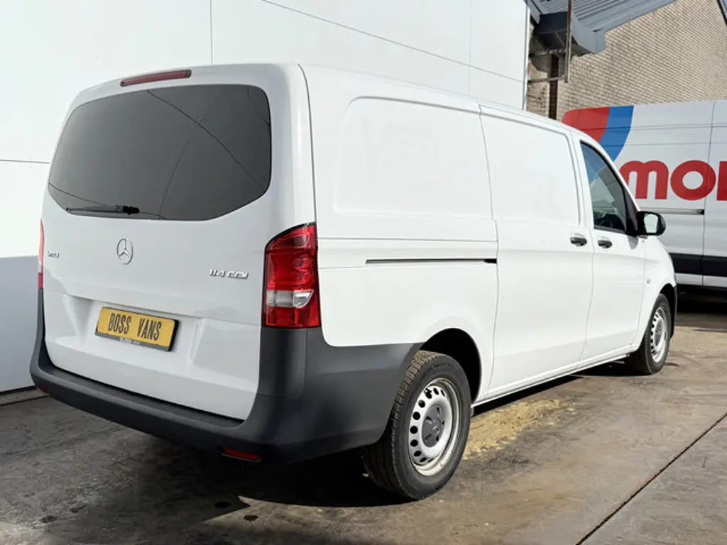 Mercedes-Benz Vito 3
