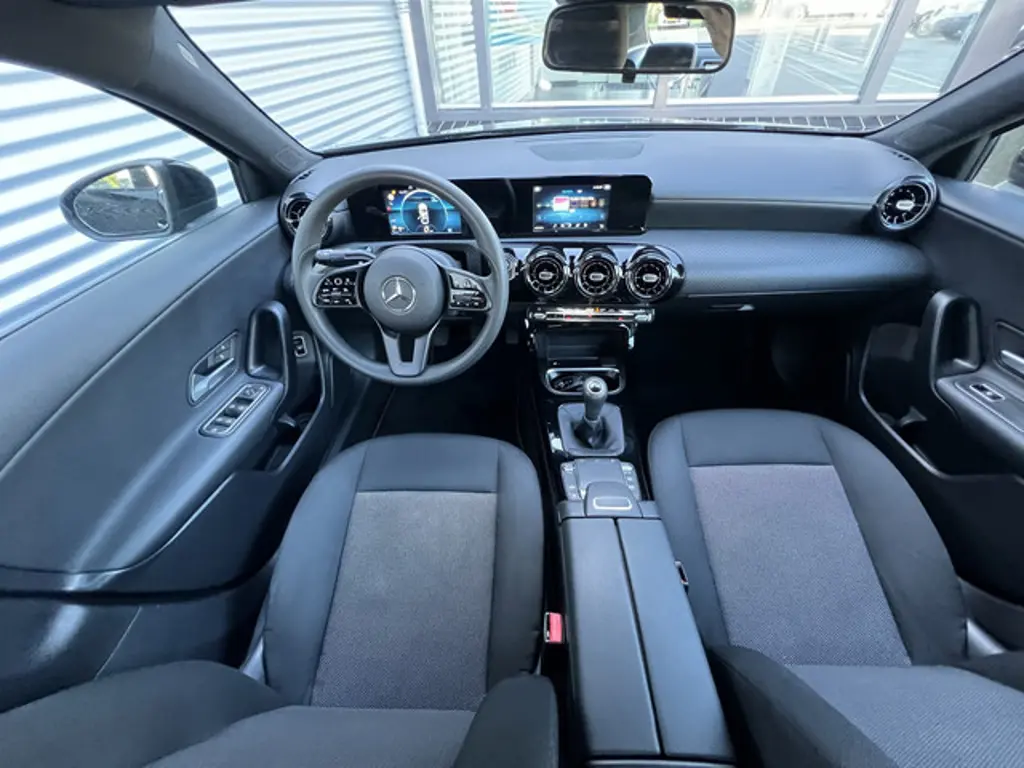 Mercedes-Benz A-Klasse 3