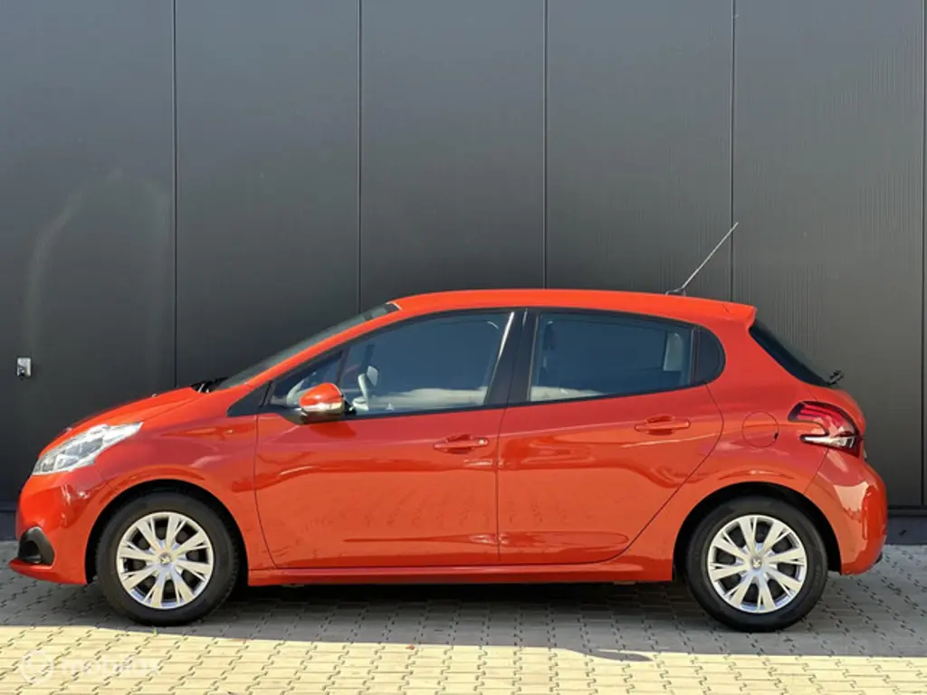 Peugeot 208 2