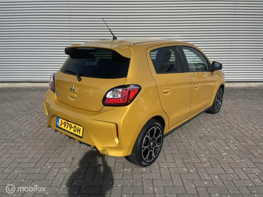 Mitsubishi Space Star 2