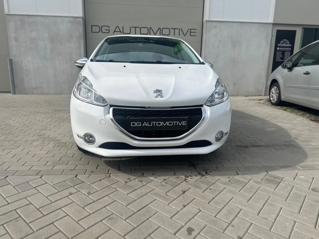 Peugeot 208 2