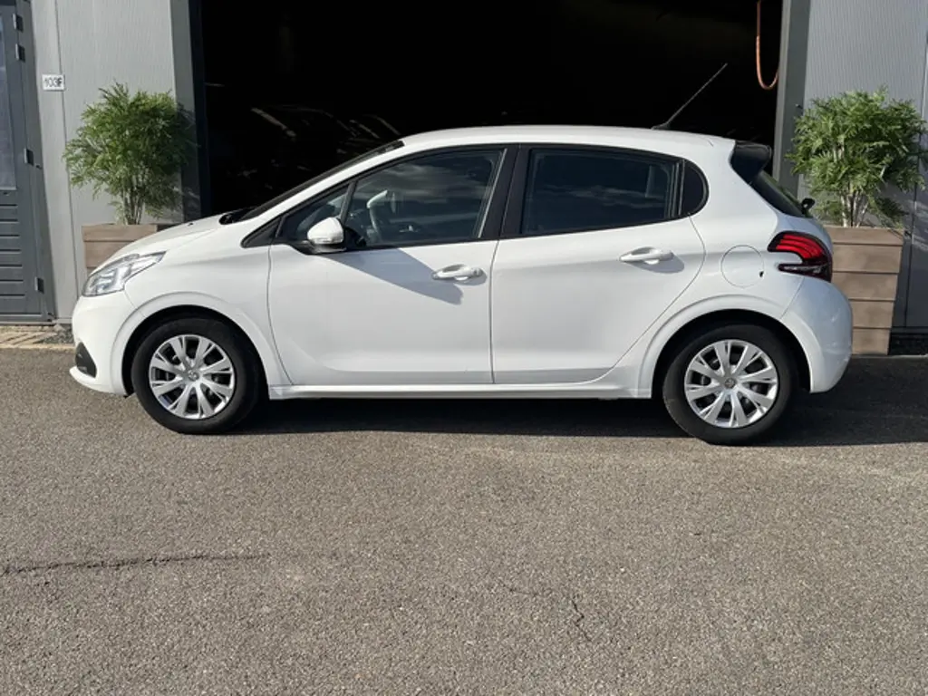 Peugeot 208 3