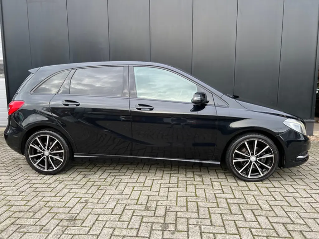 Mercedes-Benz B-Klasse 3