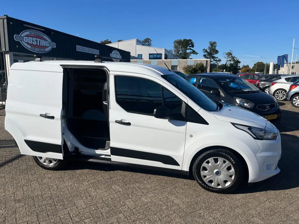 Ford Transit Connect 3