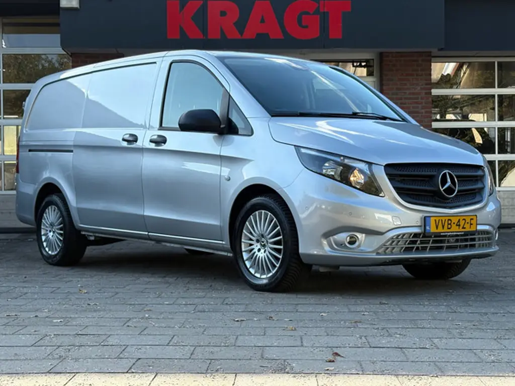 Mercedes-Benz Vito 2