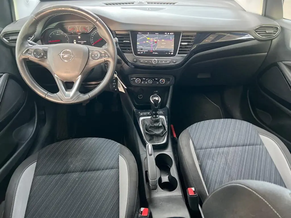 Opel Crossland X 2