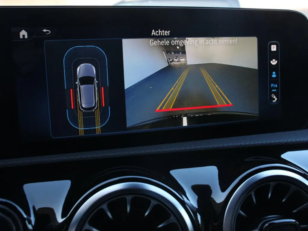 Mercedes-Benz A-Klasse 3