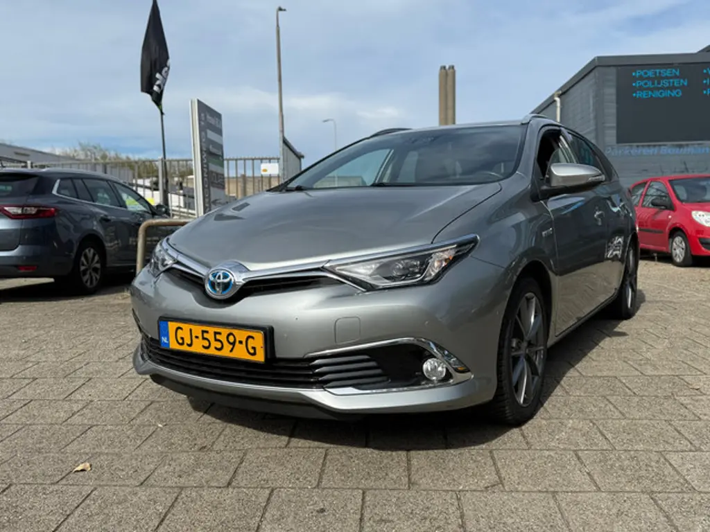 Toyota Auris 2