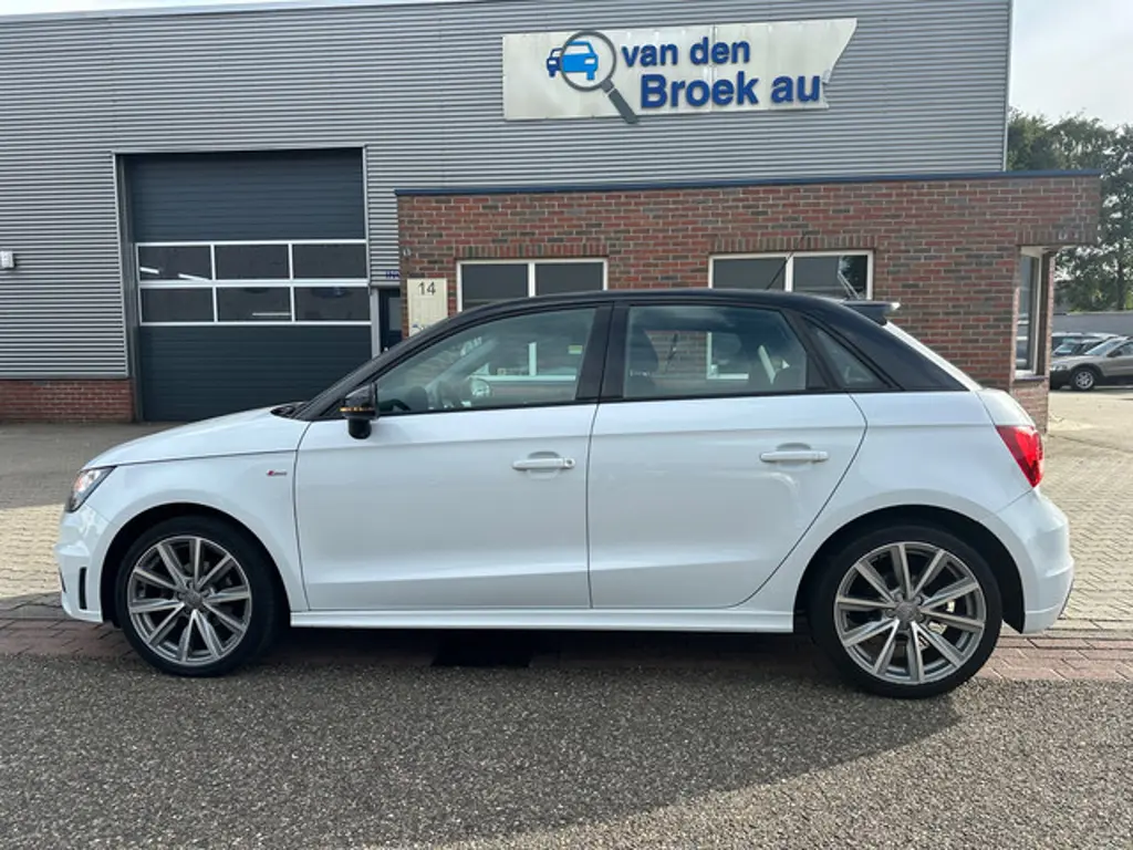 Audi A1 Sportback 2