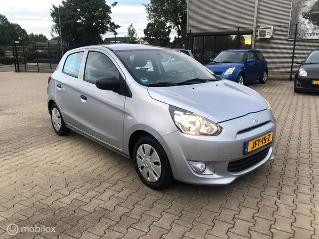 Mitsubishi Space Star 2