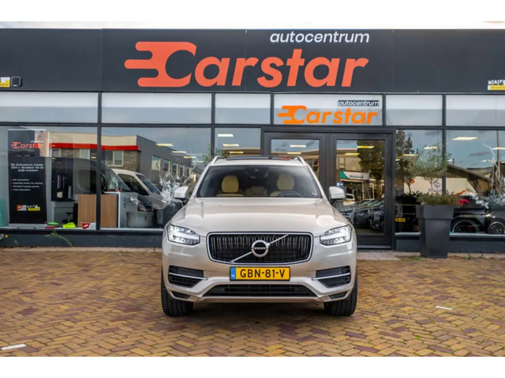Volvo XC90 2