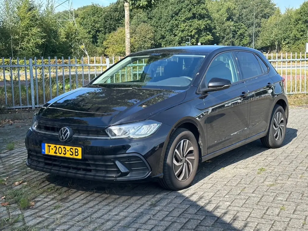 Volkswagen Polo 2