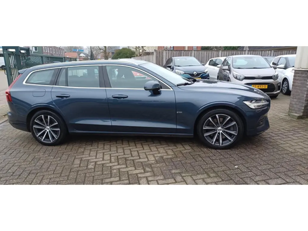 Volvo V60 3
