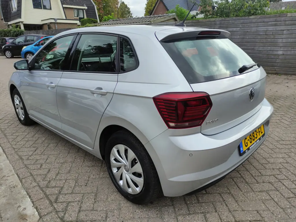 Volkswagen Polo 2