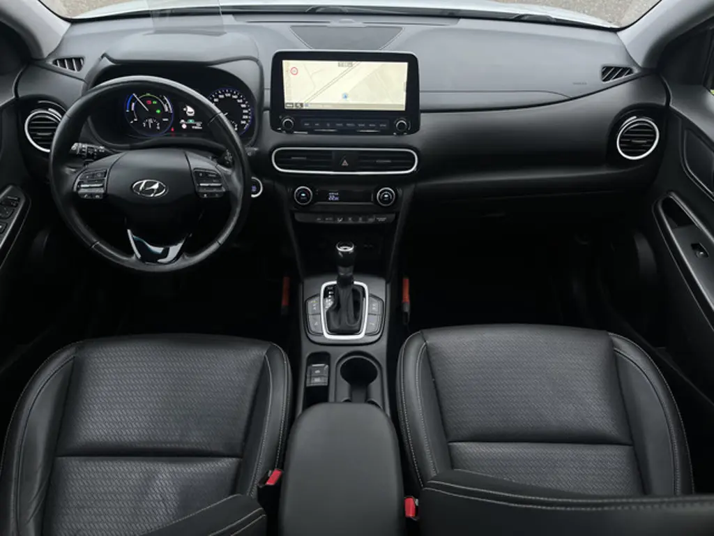 Hyundai Kona 3