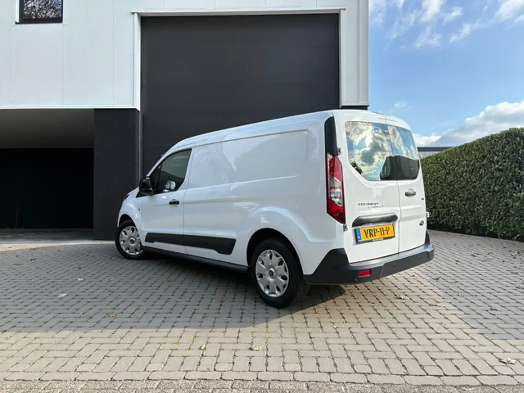 Ford Transit Connect 3