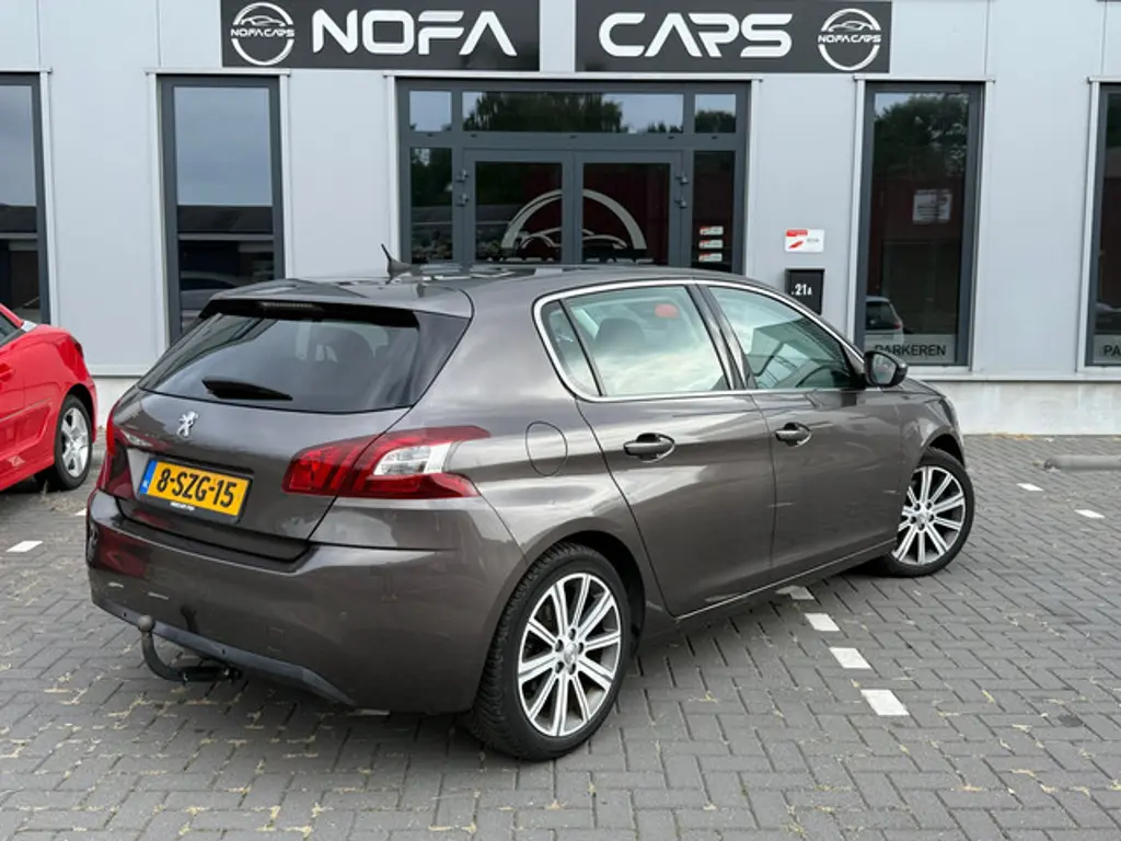 Peugeot 308 2