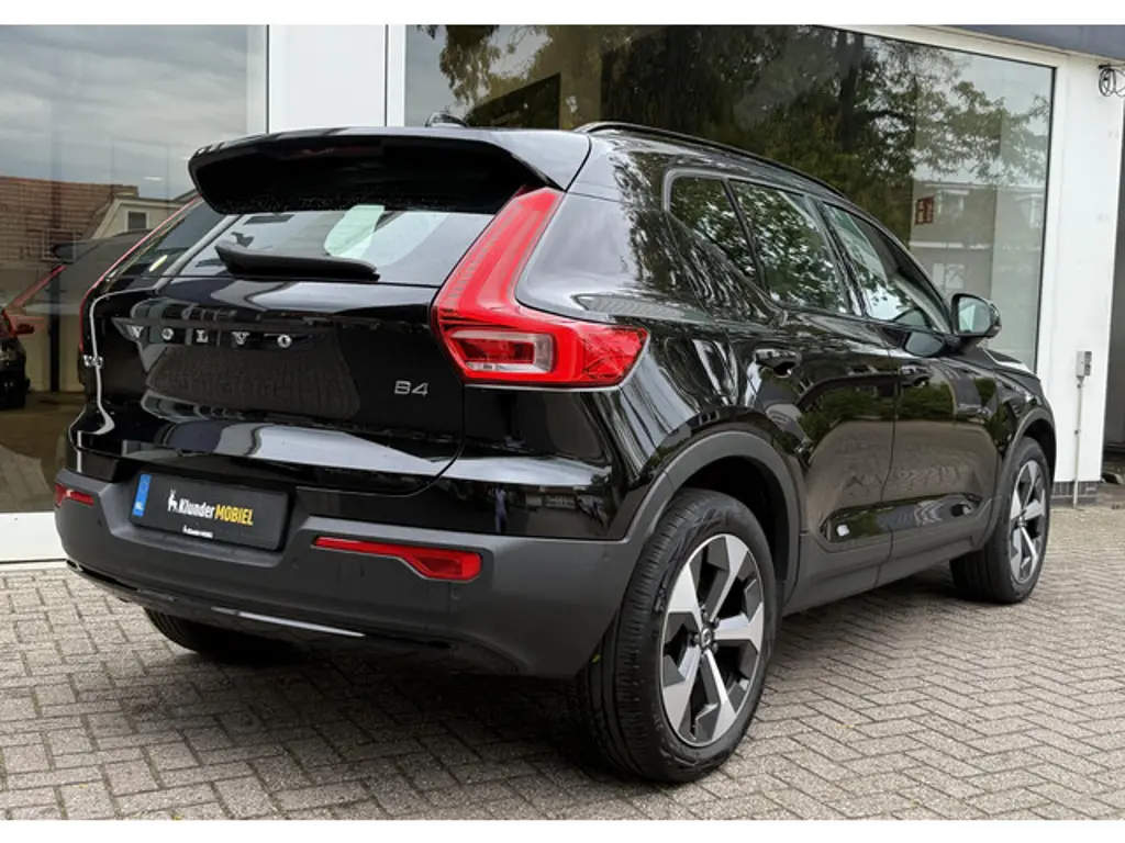 Volvo XC40 3