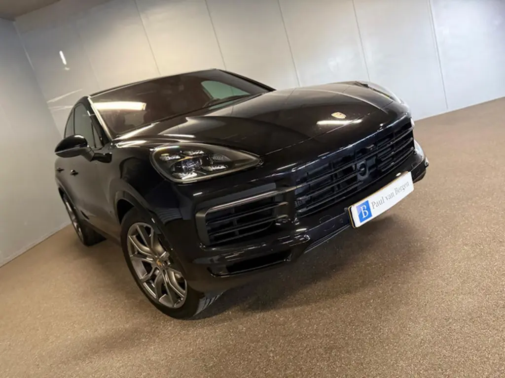 Porsche Cayenne 2