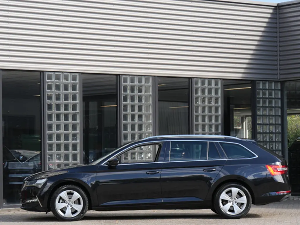 Škoda Superb 3