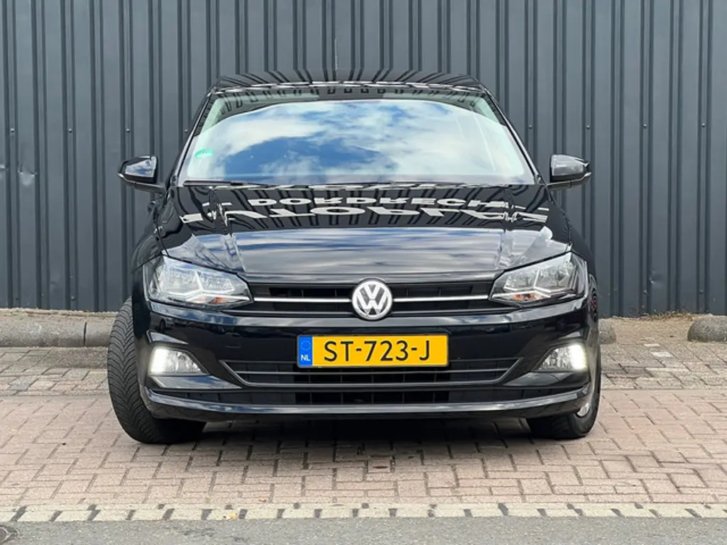 Volkswagen Polo 2