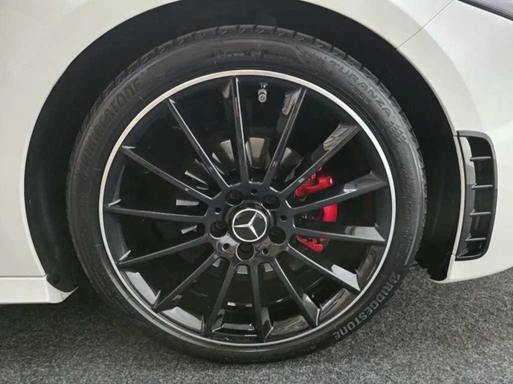 Mercedes-Benz A-Klasse 2
