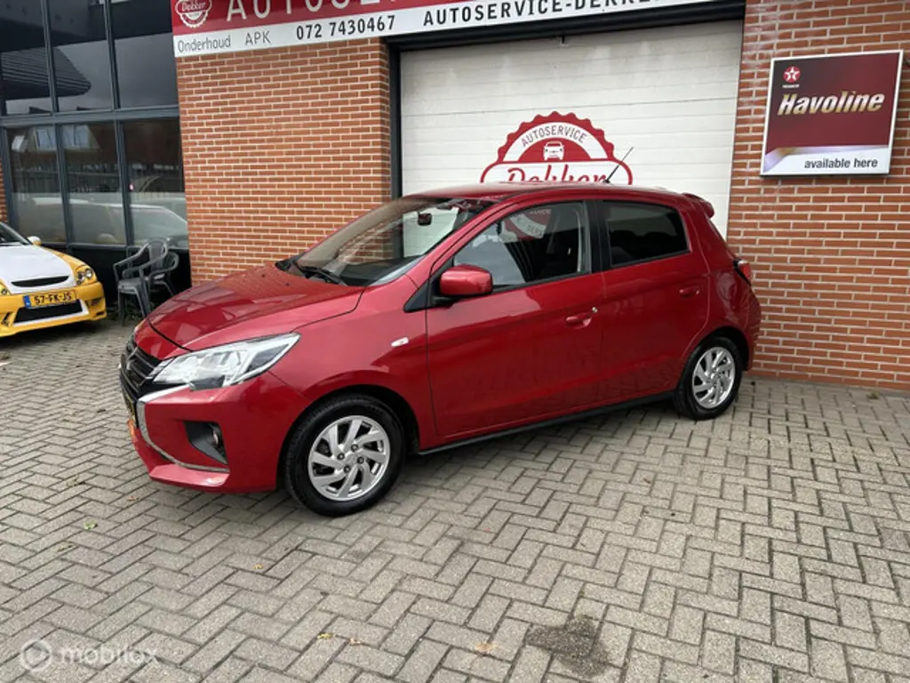 Mitsubishi Space Star 2