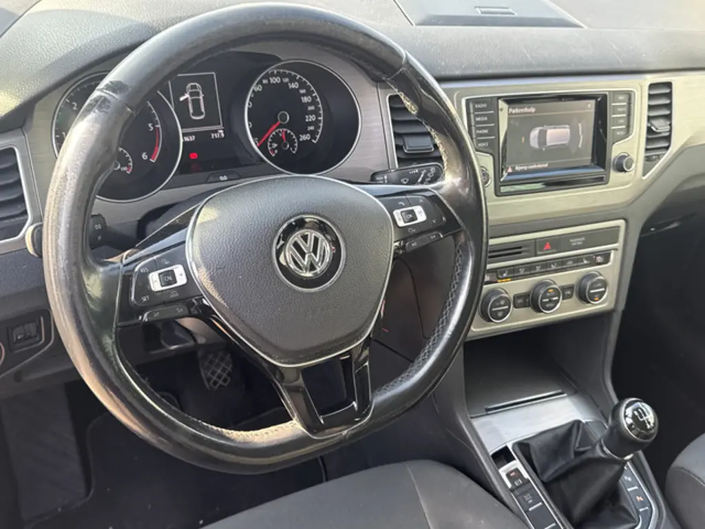 Volkswagen Golf Sportsvan 3