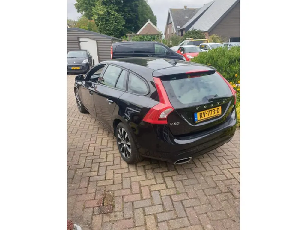 Volvo V60 3