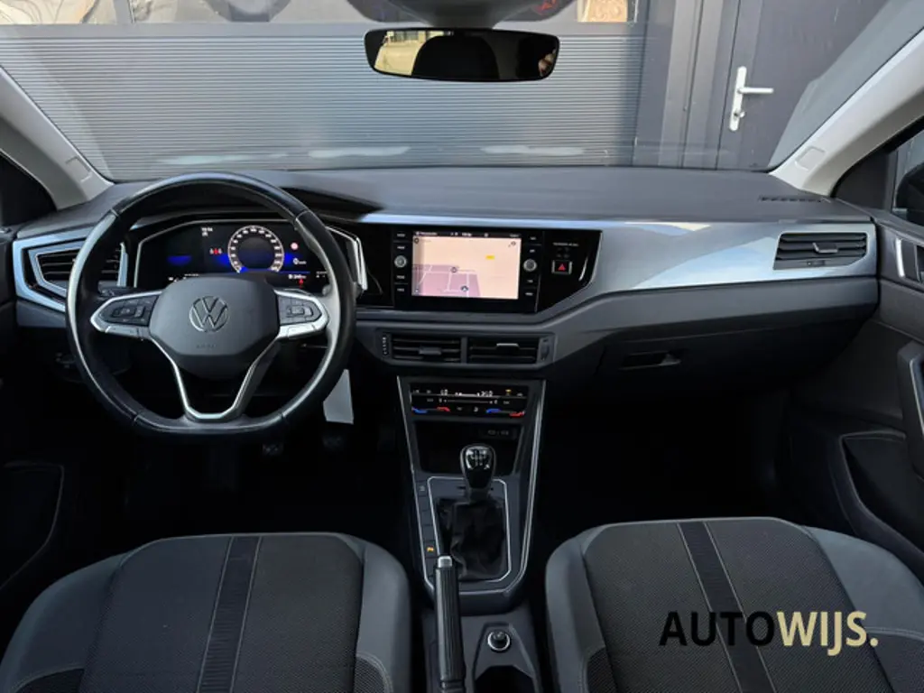 Volkswagen Polo 2