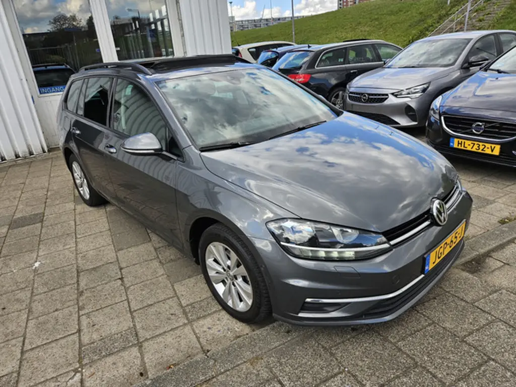 Volkswagen Golf 2