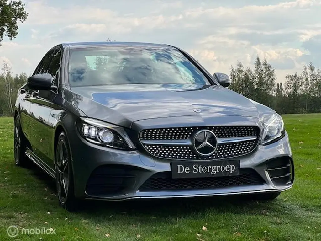 Mercedes-Benz C-Klasse 3