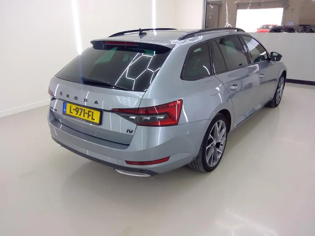 Škoda Superb 3