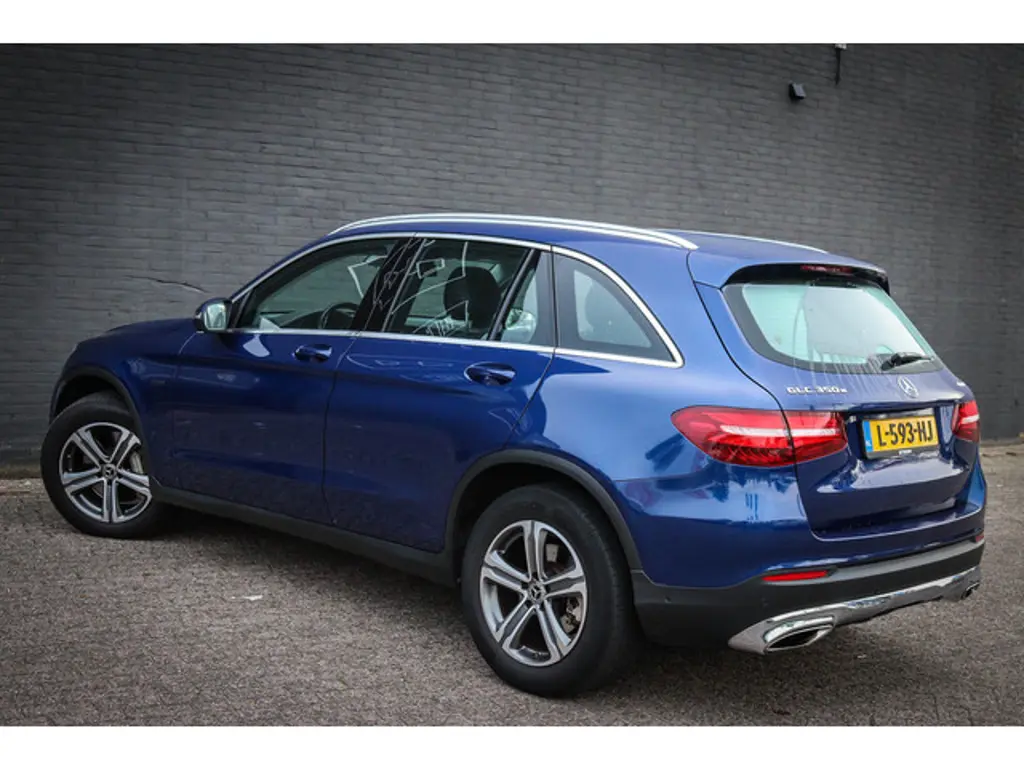Mercedes-Benz GLC 2