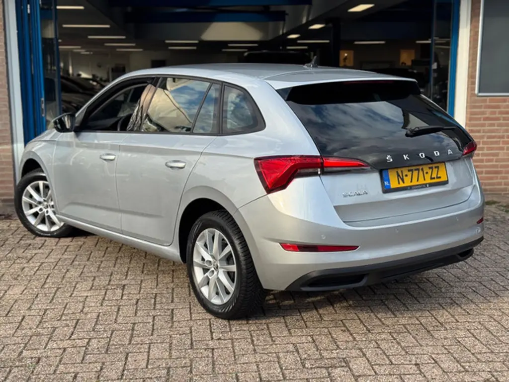 Škoda Scala 3