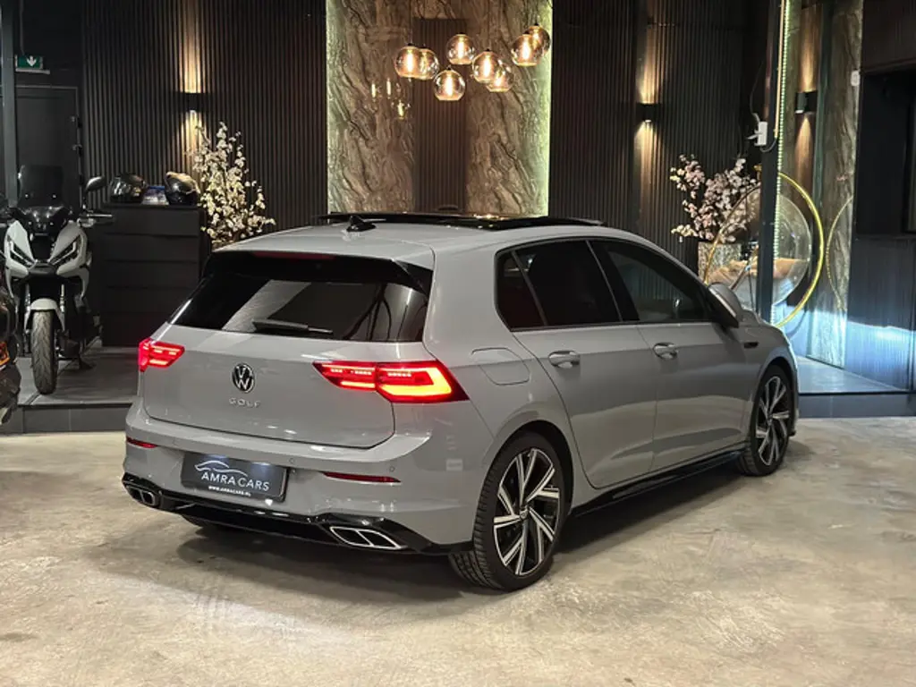 Volkswagen Golf 2