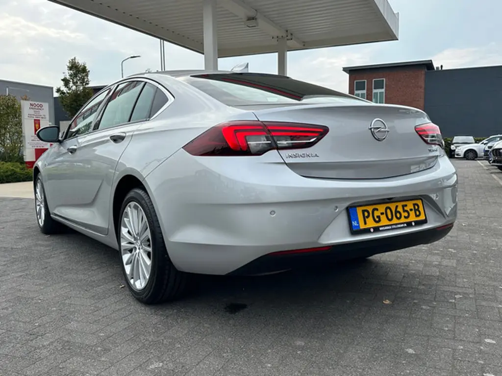 Opel Insignia 2